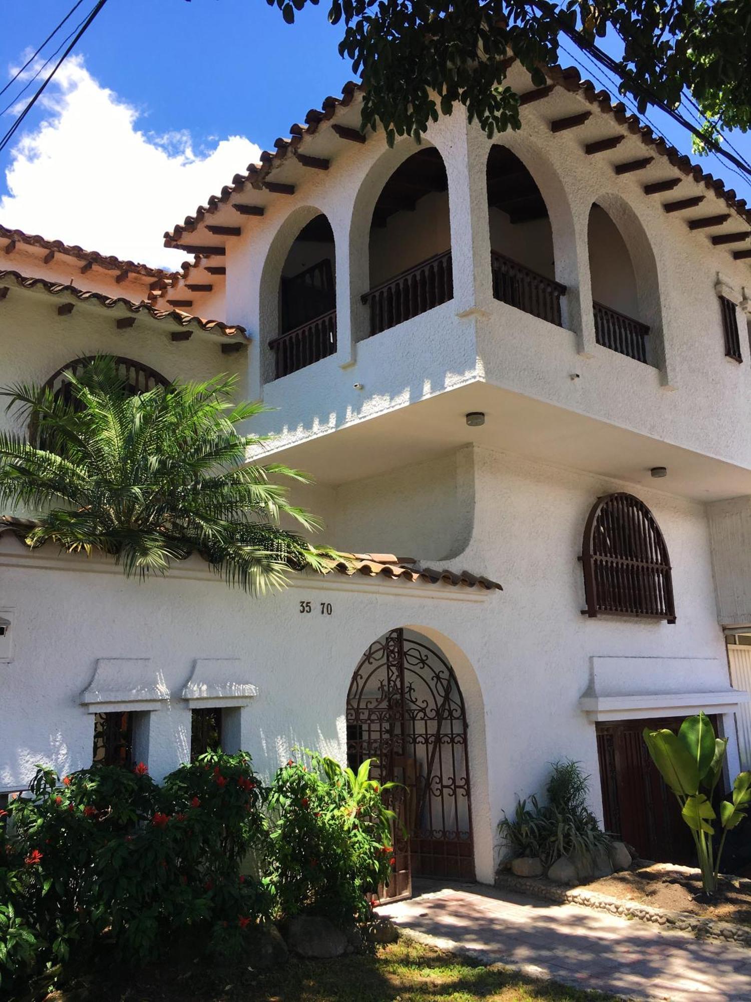 شقة Oasis En El Corazon De Medellin, Laureles المظهر الخارجي الصورة